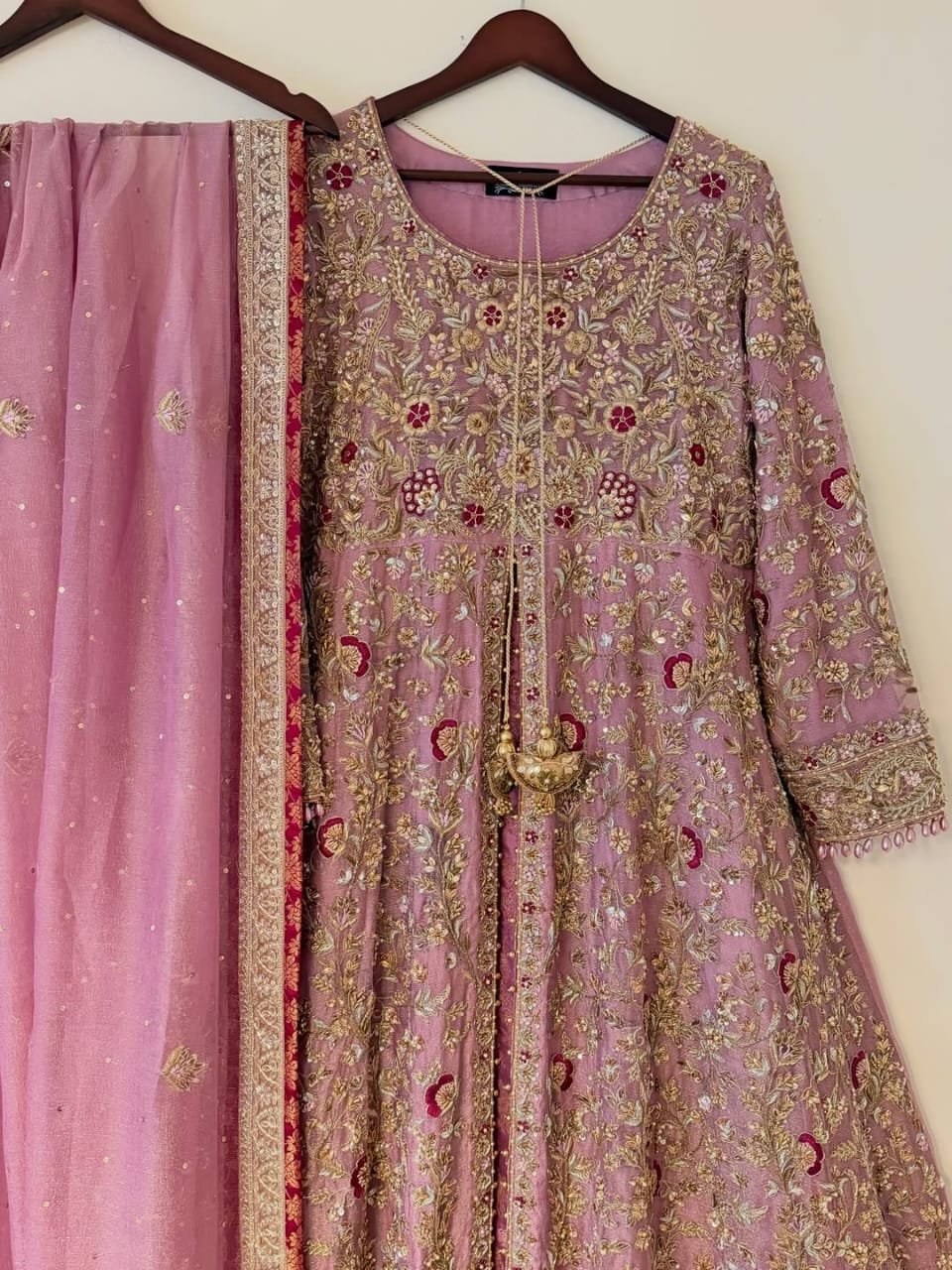 Baby Pink Hand-Embellished Sheesha Silk Open Frock with Jamawar Lehenga - Image 3